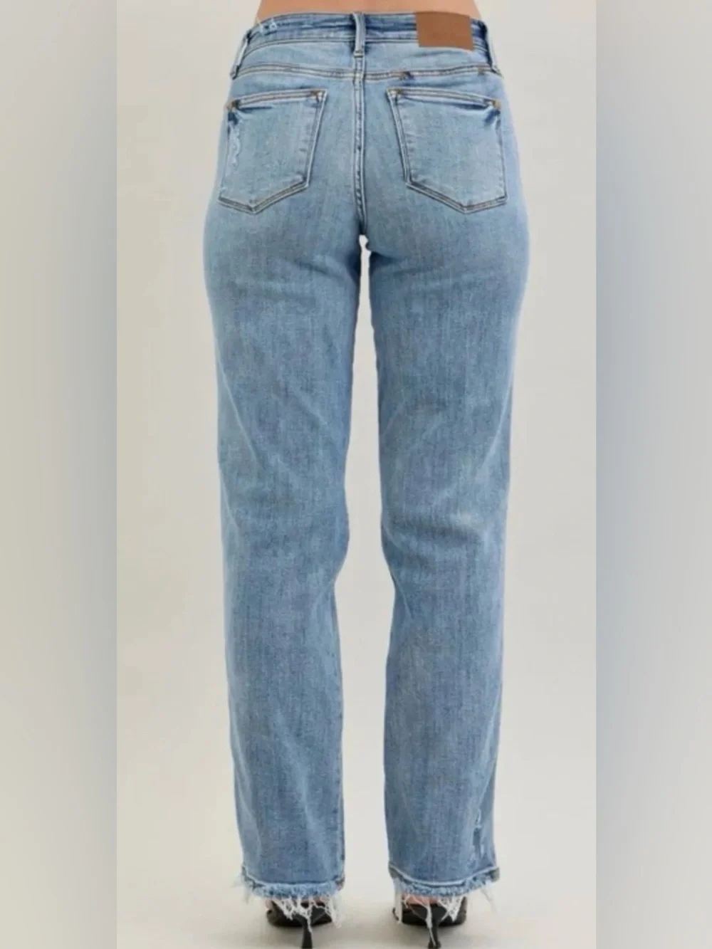 Judy Blue Mid Rise Dad Jeans Cell Phone Pocket Style 82540 NWT Women’s Size 9/29 - Picture 4 of 10